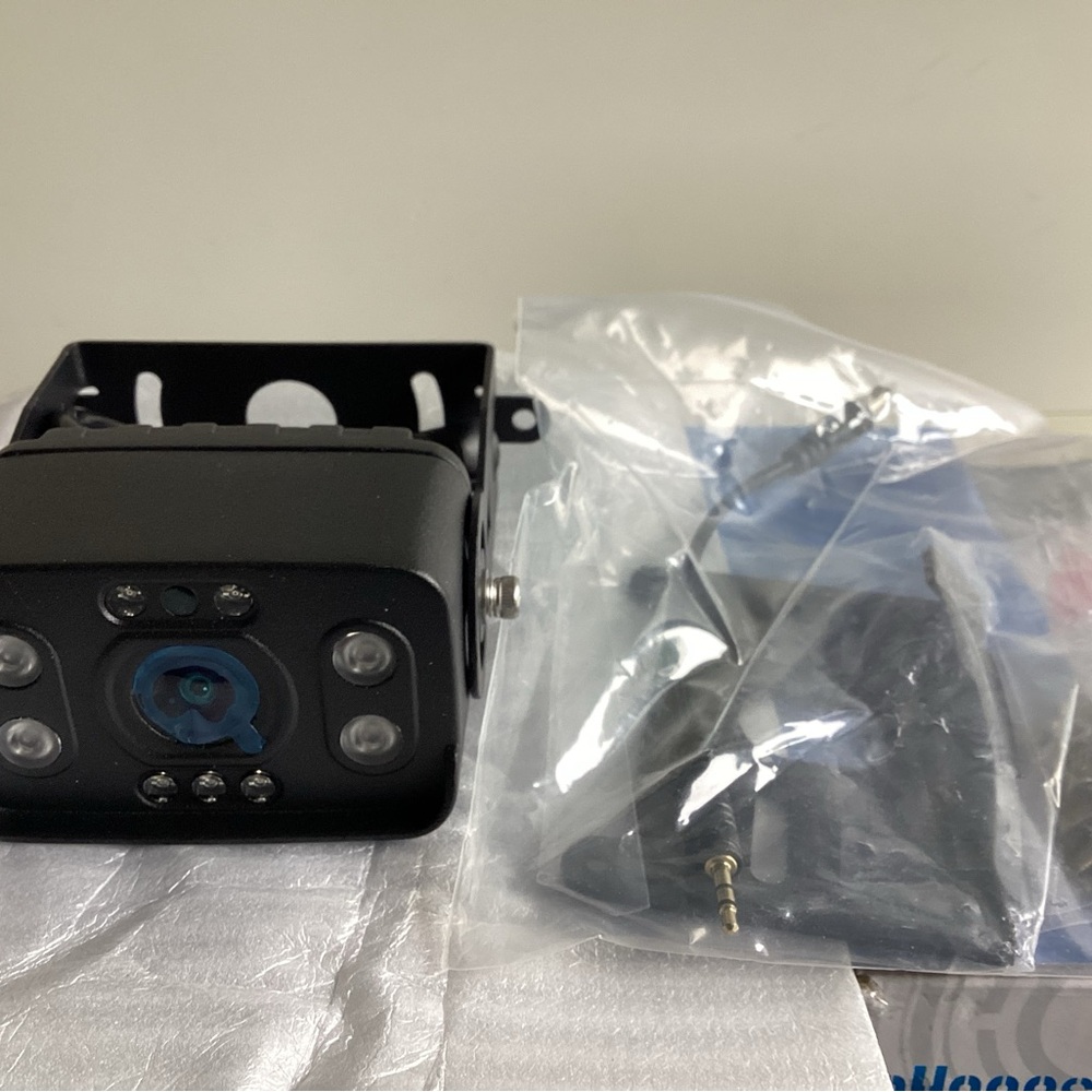 DoHonest HD DVR Digital Wireless Rear View Cameras Kit Model S21-MS - Picture 6 of 14
